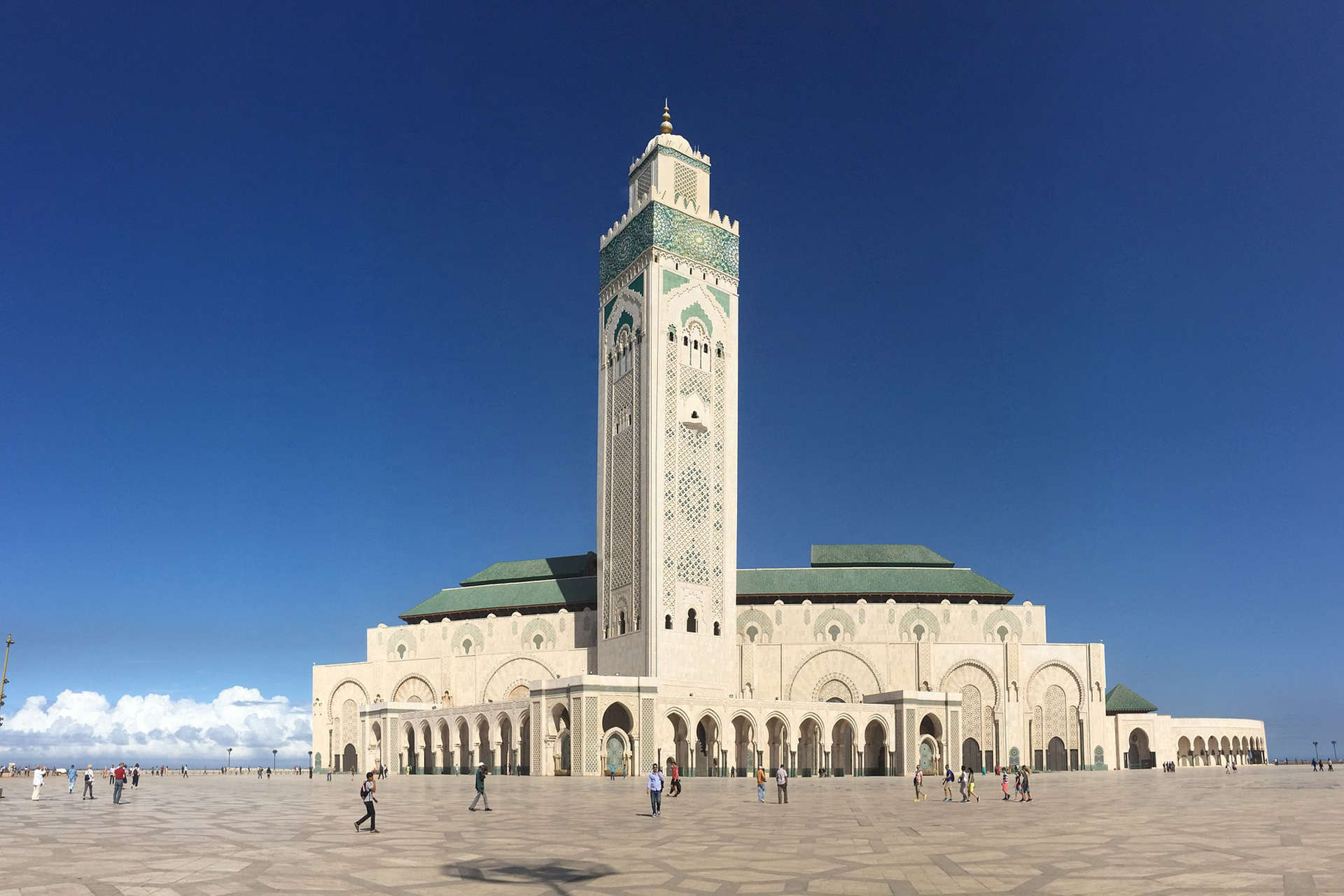 Casablanca Limo Service and CMN Airport Transfer | QLimo